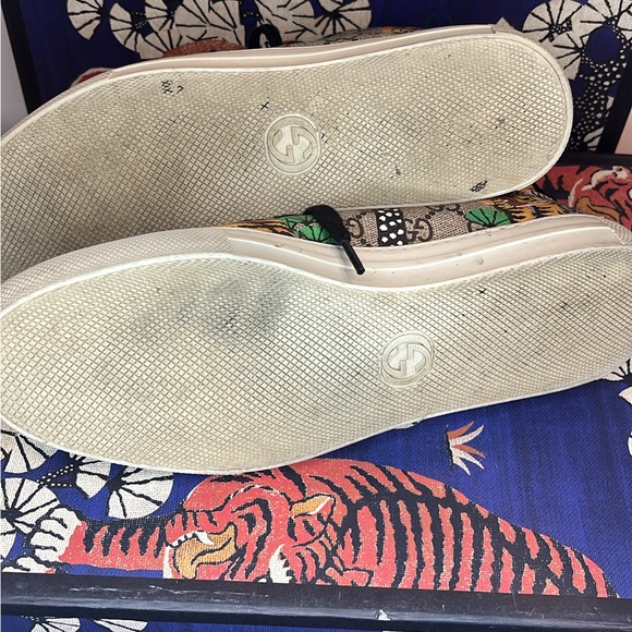 Gucci Sneaker size 7 1/2 men - Picture 5 of 10